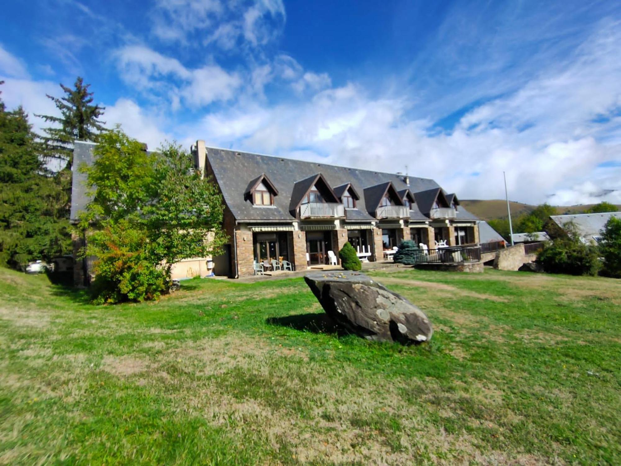 La Moraine Hotel Garin Ngoại thất bức ảnh