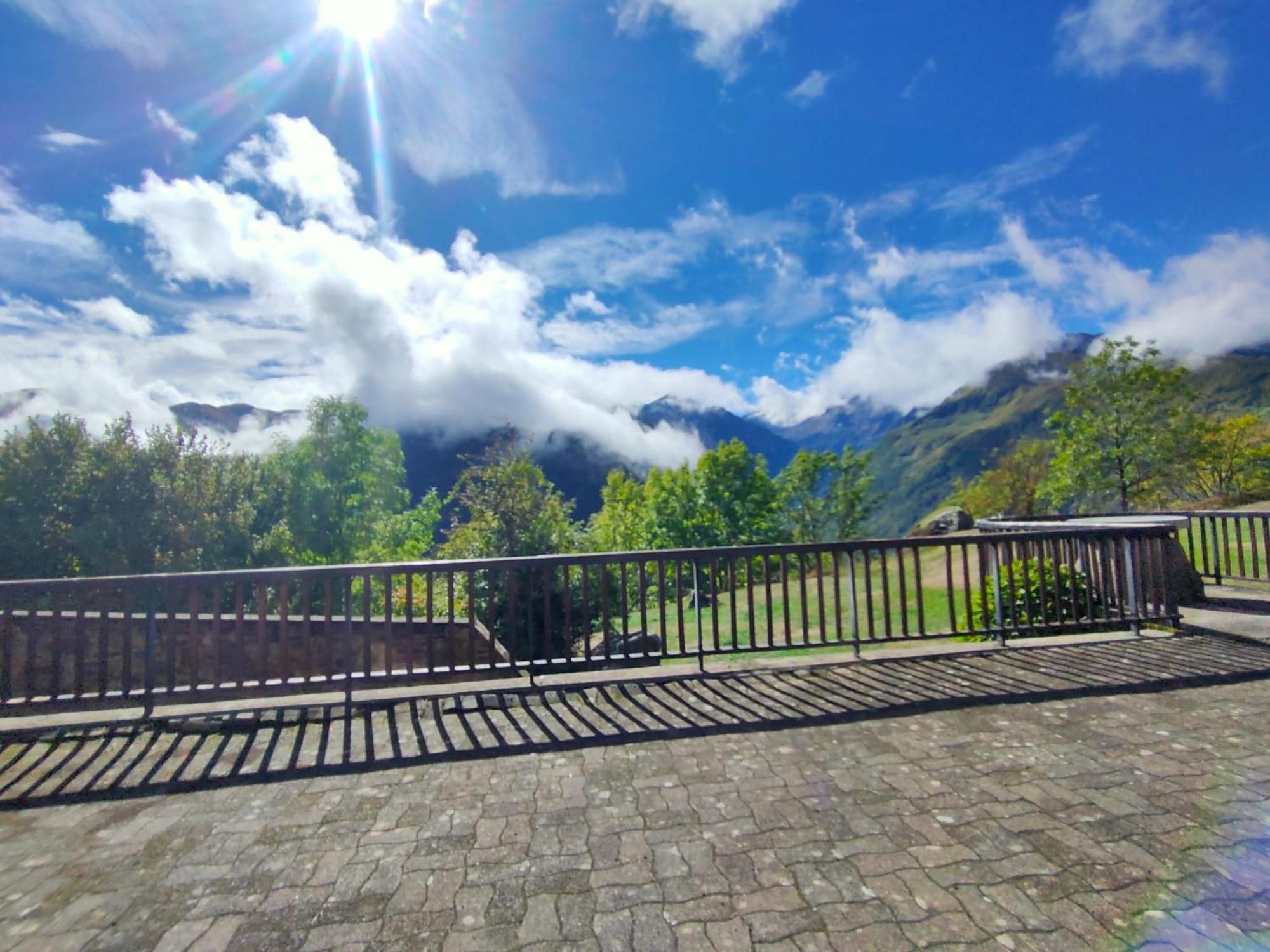 La Moraine Hotel Garin Ngoại thất bức ảnh